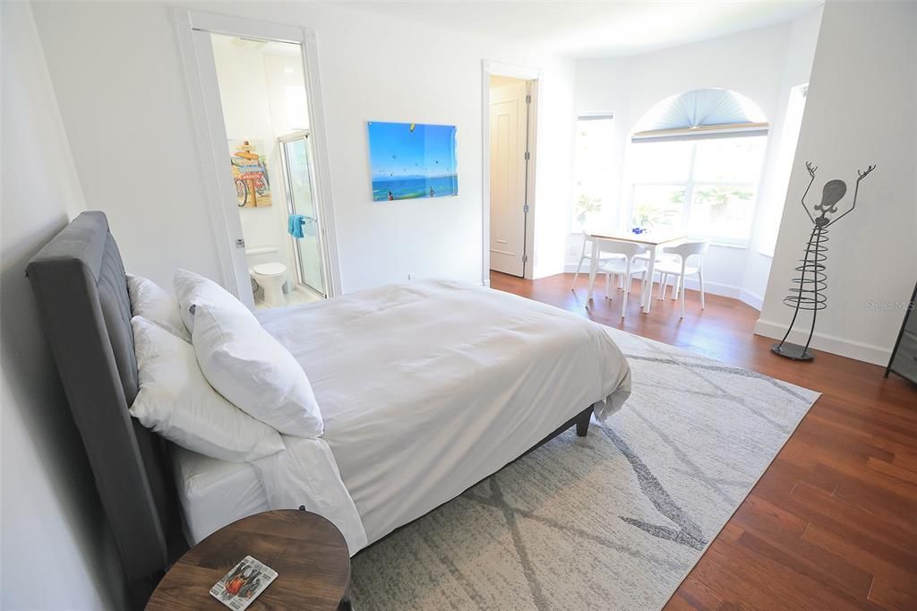 For Sale: $2,550,000 (4 beds, 4 baths, 4154 Square Feet)