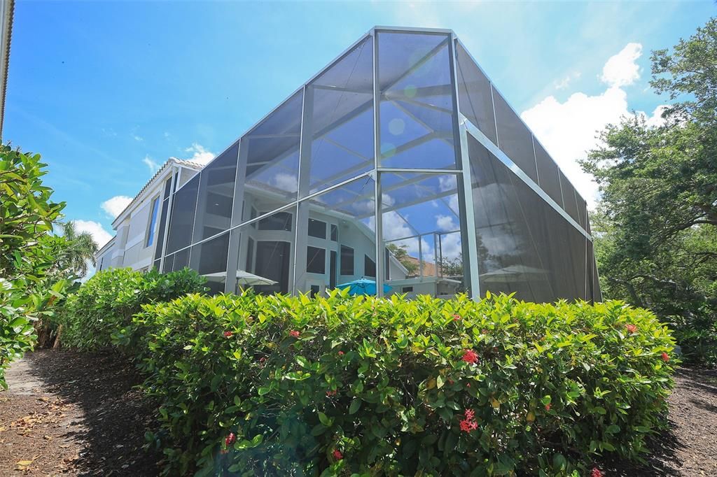 For Sale: $2,550,000 (4 beds, 4 baths, 4154 Square Feet)