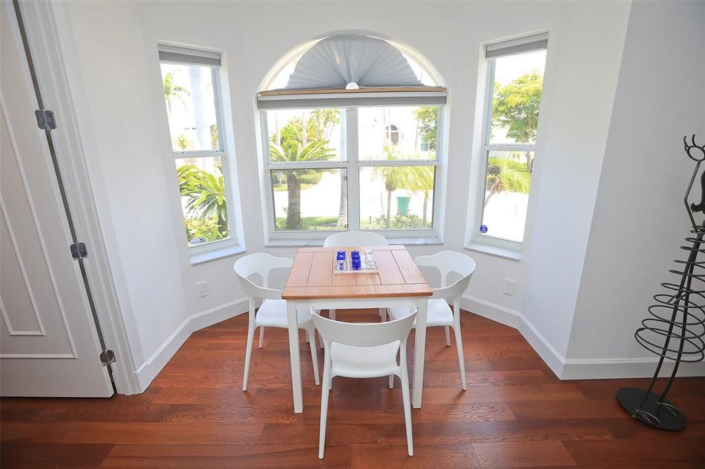 For Sale: $2,550,000 (4 beds, 4 baths, 4154 Square Feet)