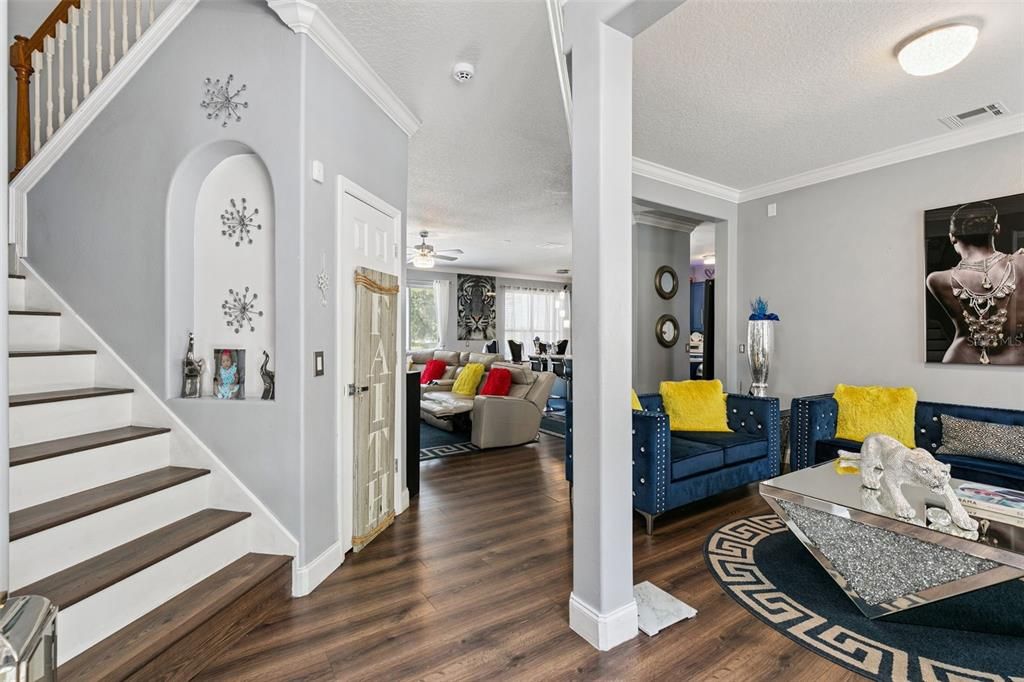 En Venta: $570,000 (5 camas, 3 baños, 3714 Pies cuadrados)