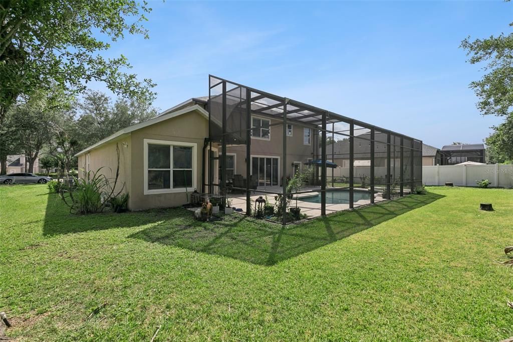 En Venta: $570,000 (5 camas, 3 baños, 3714 Pies cuadrados)