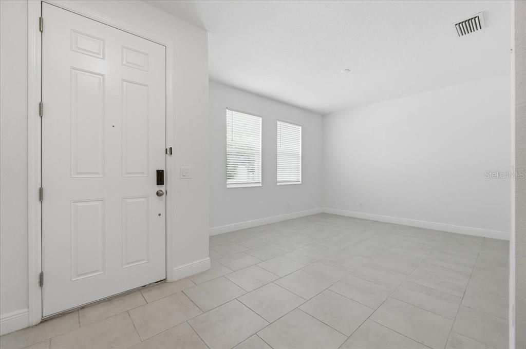 For Sale: $455,000 (4 beds, 2 baths, 2080 Square Feet)