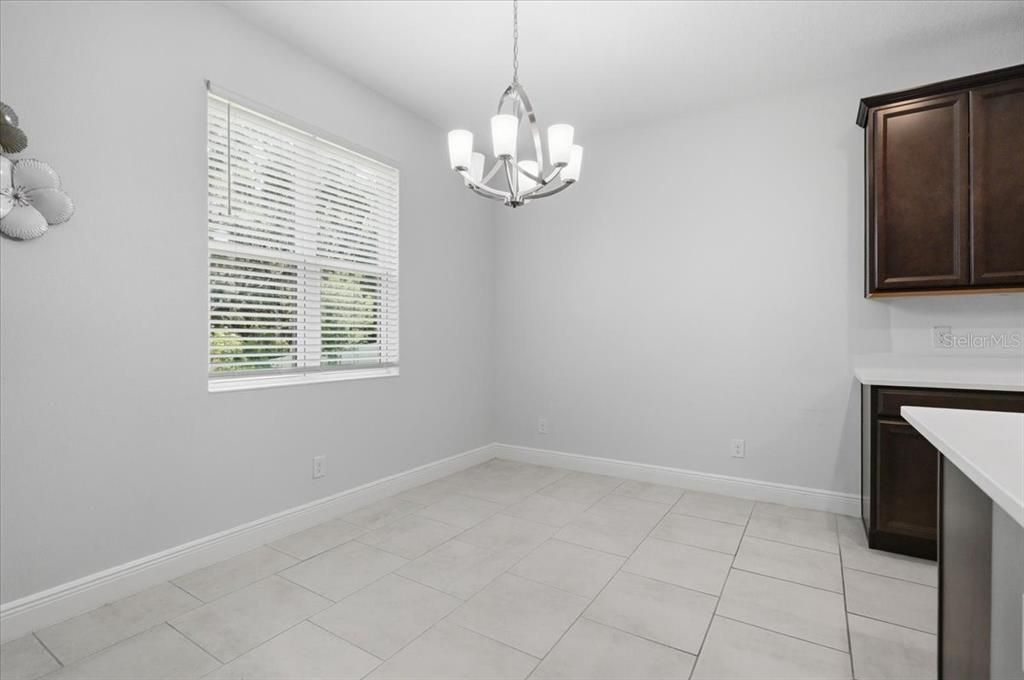 For Sale: $455,000 (4 beds, 2 baths, 2080 Square Feet)