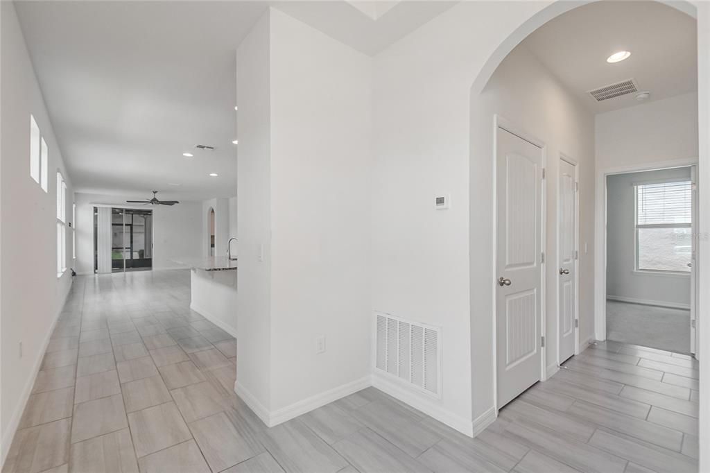 На продажу: $459,900 (3 спален, 2 ванн, 1705 Квадратных фут)