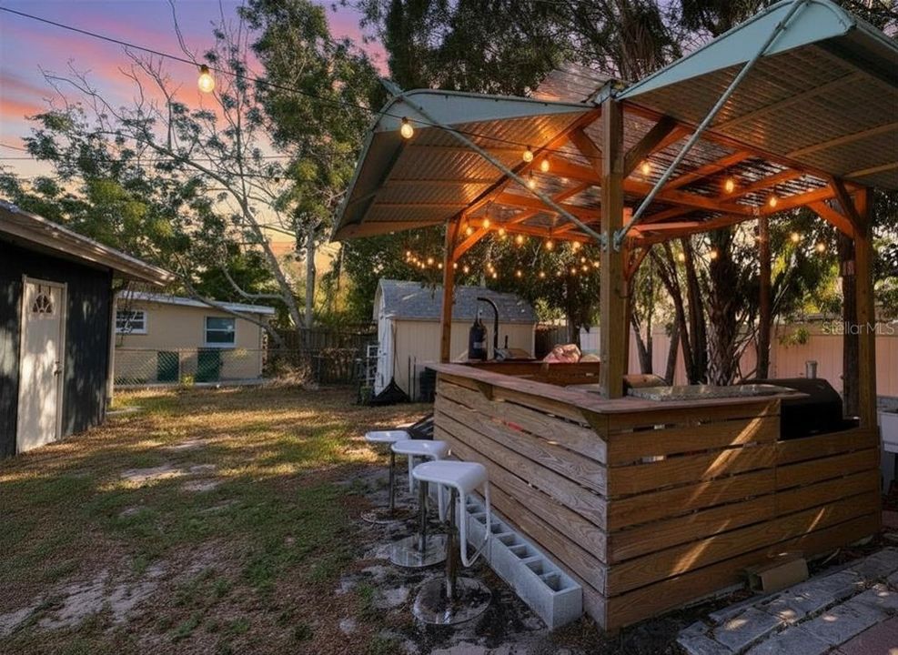 For Sale: $419,000 (4 beds, 2 baths, 1571 Square Feet)
