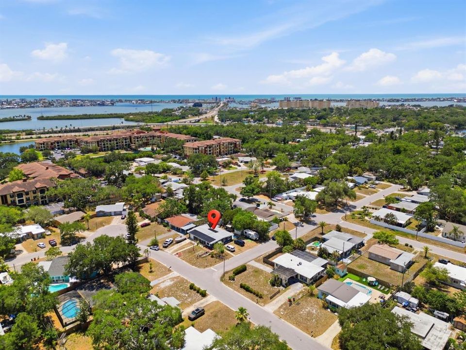 For Sale: $419,000 (4 beds, 2 baths, 1571 Square Feet)
