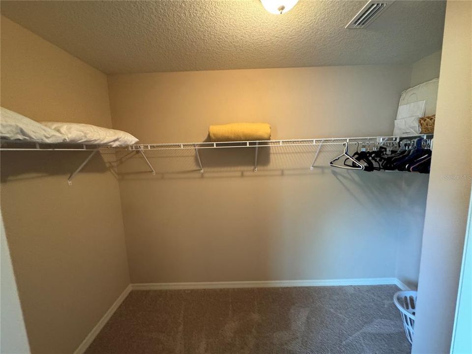 For Rent: $2,200 (3 beds, 2 baths, 1542 Square Feet)