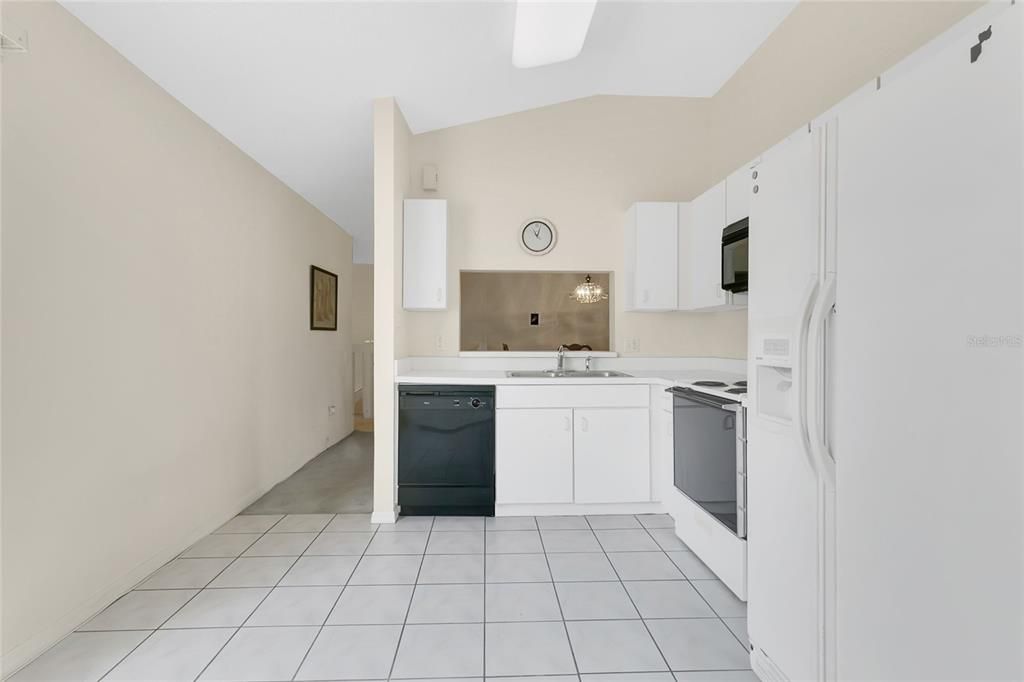 For Sale: $235,700 (3 beds, 2 baths, 1764 Square Feet)