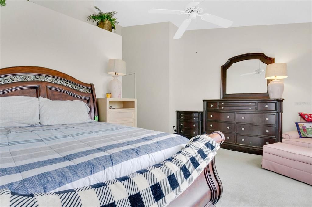 For Sale: $235,700 (3 beds, 2 baths, 1764 Square Feet)