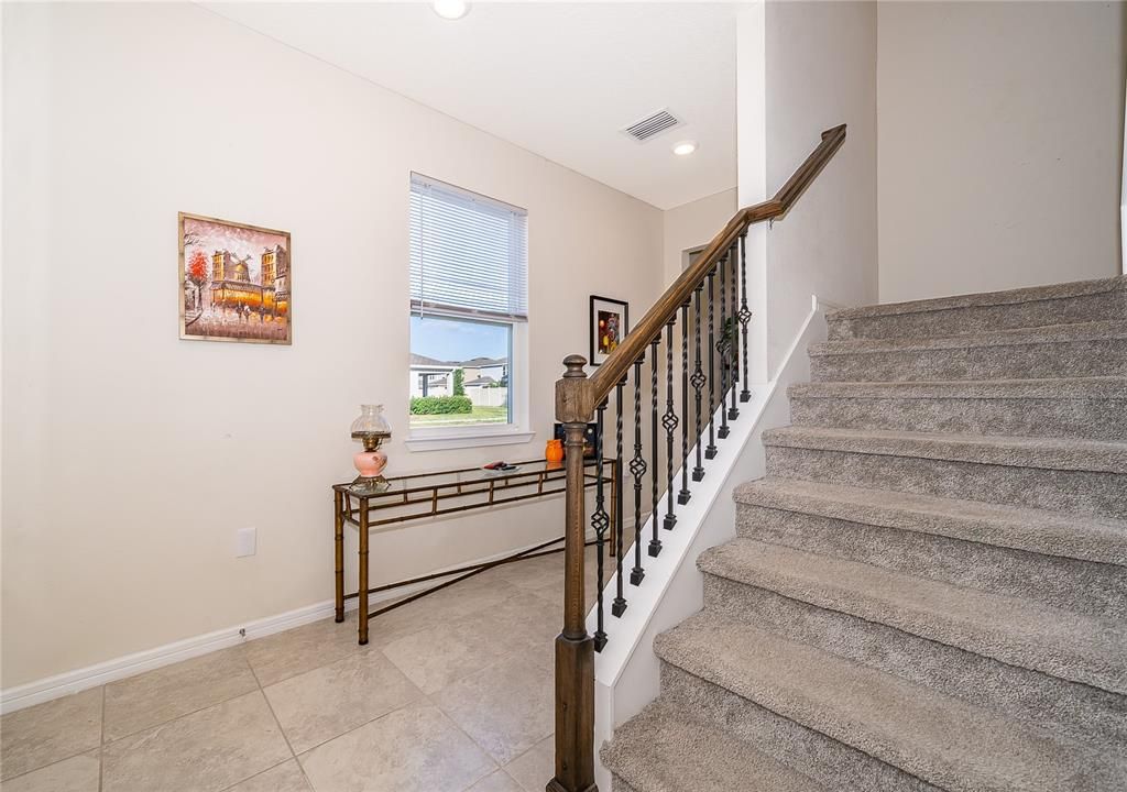 En Venta: $525,000 (5 camas, 3 baños, 2622 Pies cuadrados)