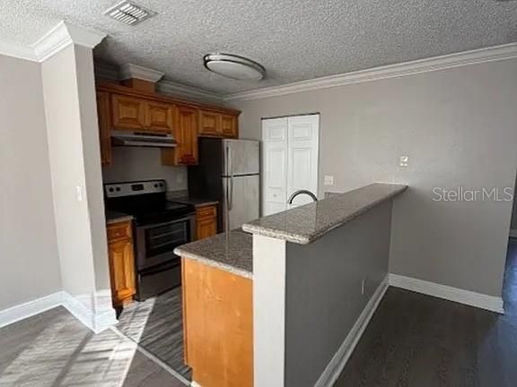 For Rent: $1,500 (1 beds, 1 baths, 755 Square Feet)