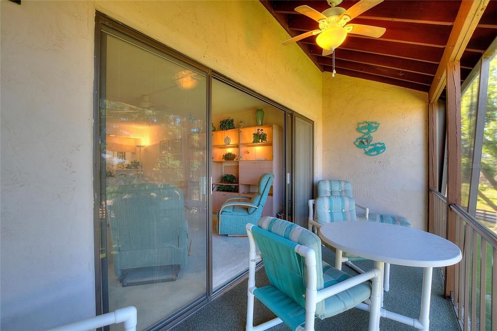 En Venta: $119,000 (2 camas, 2 baños, 954 Pies cuadrados)