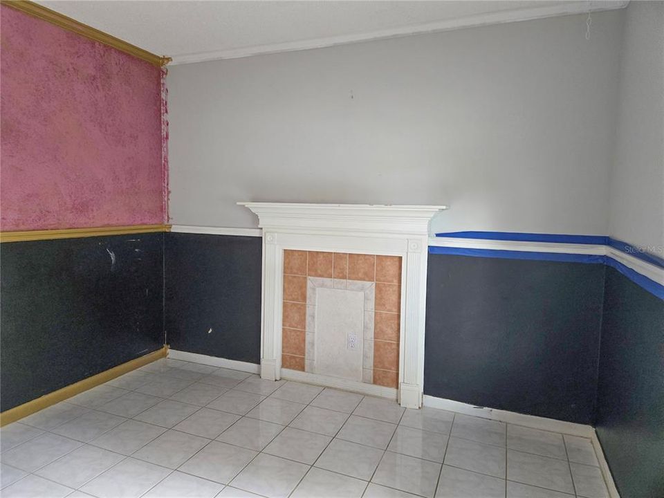 На продажу: $154,900 (3 спален, 2 ванн, 1284 Квадратных фут)