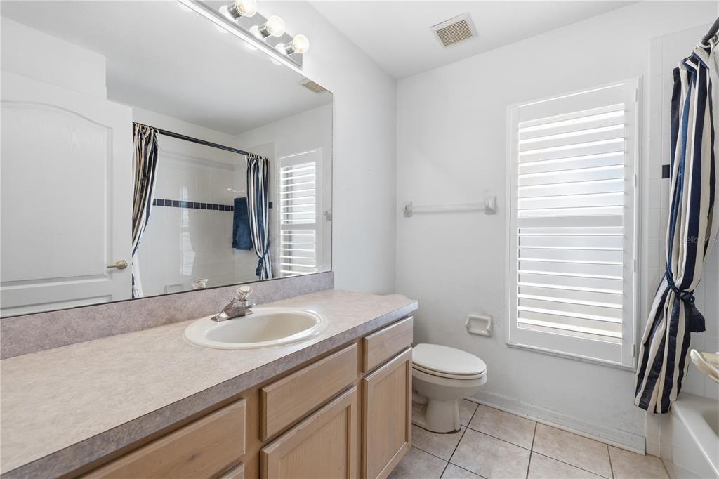 For Sale: $475,000 (3 beds, 2 baths, 1887 Square Feet)