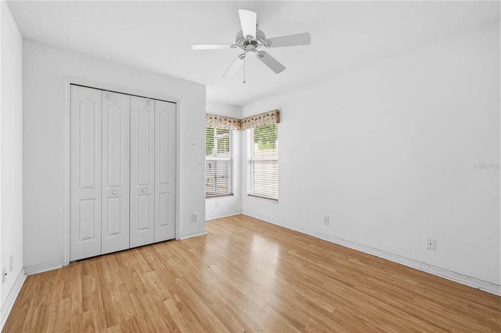 For Sale: $475,000 (3 beds, 2 baths, 1887 Square Feet)