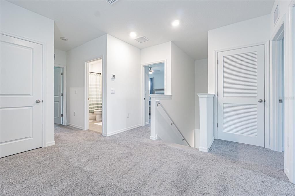 For Sale: $409,900 (4 beds, 2 baths, 2305 Square Feet)