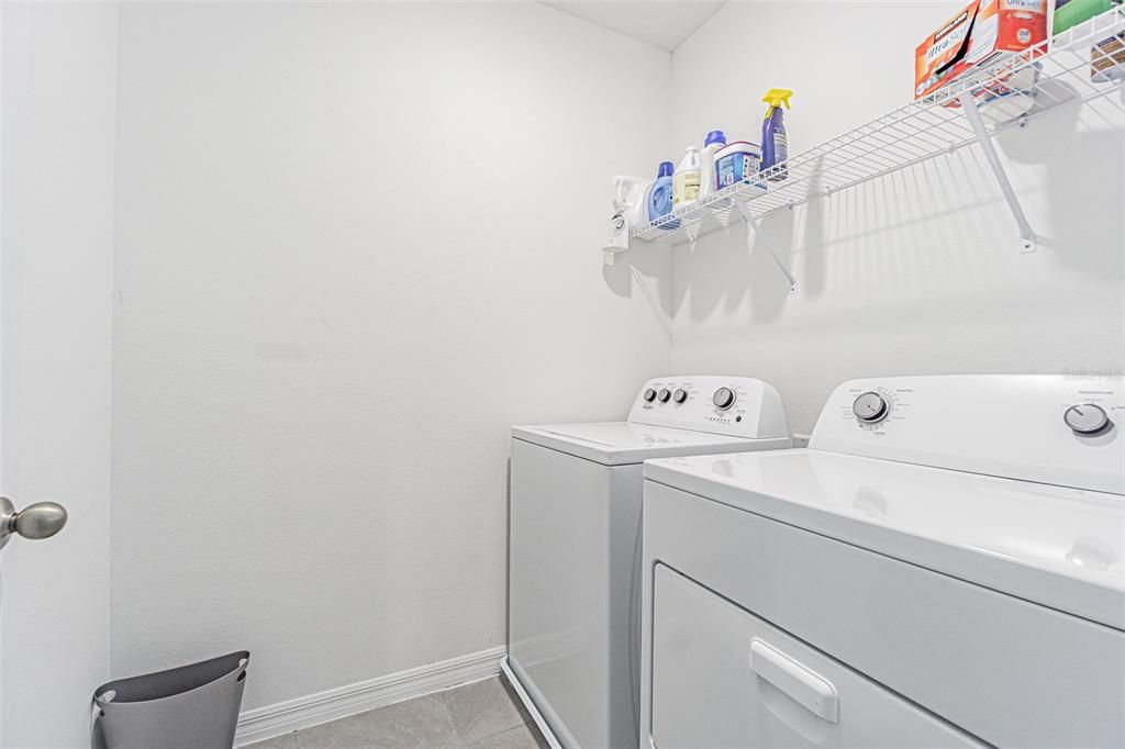 For Sale: $409,900 (4 beds, 2 baths, 2305 Square Feet)