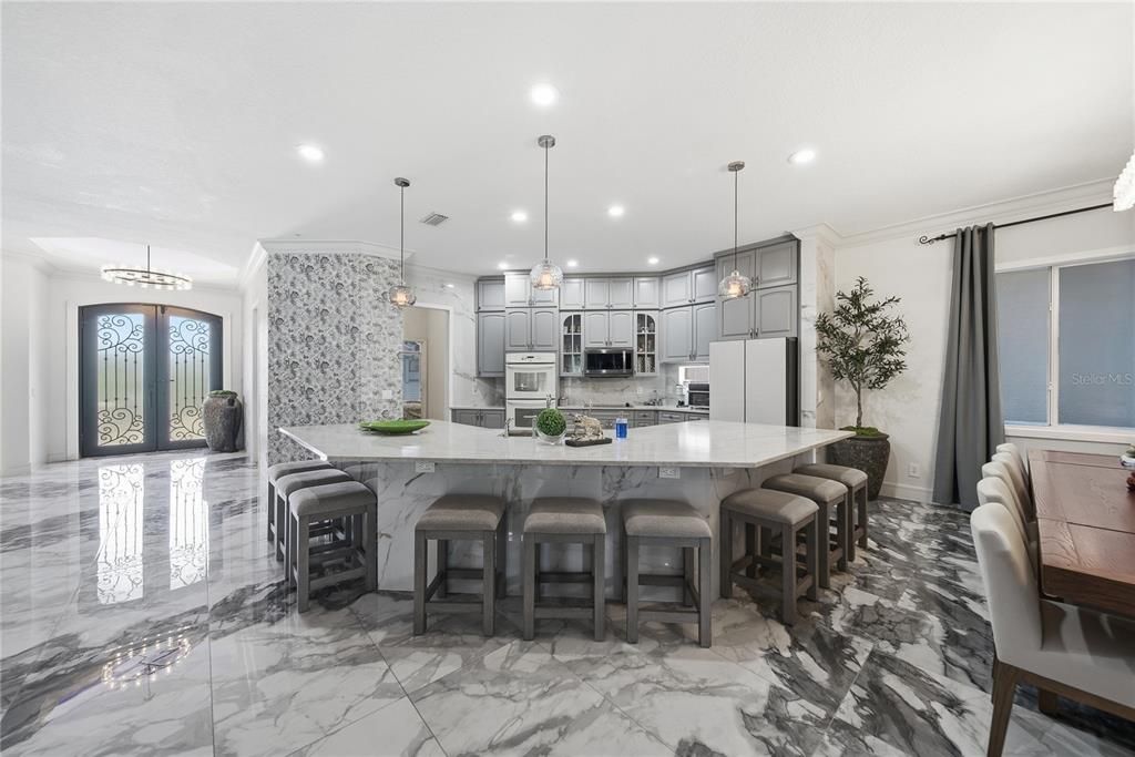 En Venta: $1,395,000 (4 camas, 3 baños, 2694 Pies cuadrados)