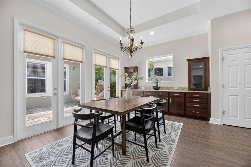 Active With Contract: $569,000 (3 beds, 3 baths, 2620 Square Feet)