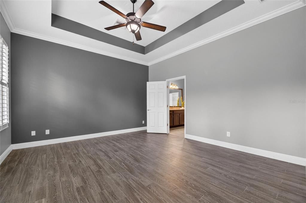 Active With Contract: $569,000 (3 beds, 3 baths, 2620 Square Feet)