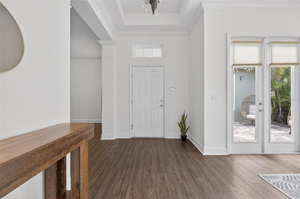 Active With Contract: $569,000 (3 beds, 3 baths, 2620 Square Feet)