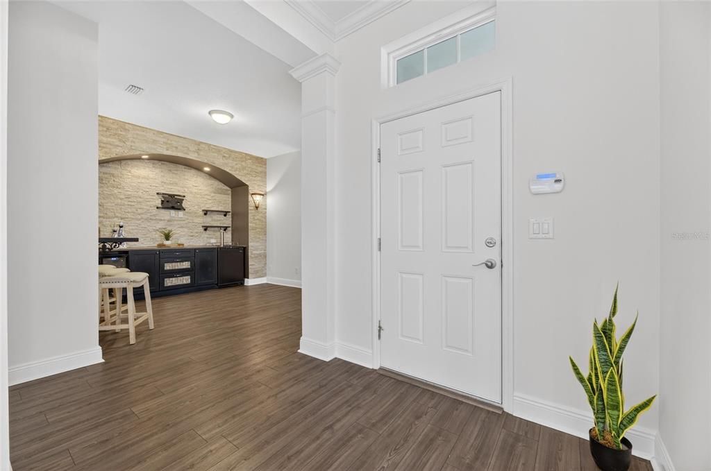 Active With Contract: $569,000 (3 beds, 3 baths, 2620 Square Feet)