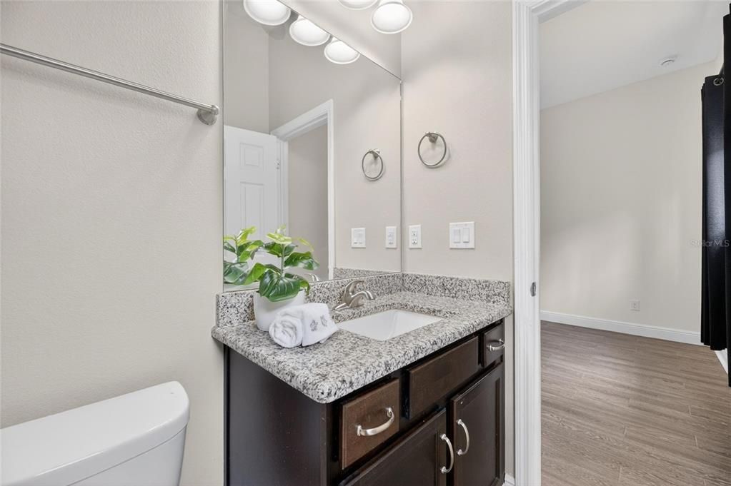 Active With Contract: $569,000 (3 beds, 3 baths, 2620 Square Feet)