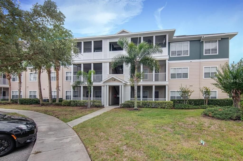 For Rent: $1,450 (2 beds, 2 baths, 1132 Square Feet)