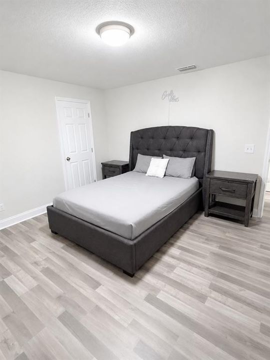 For Rent: $2,250 (3 beds, 2 baths, 1455 Square Feet)