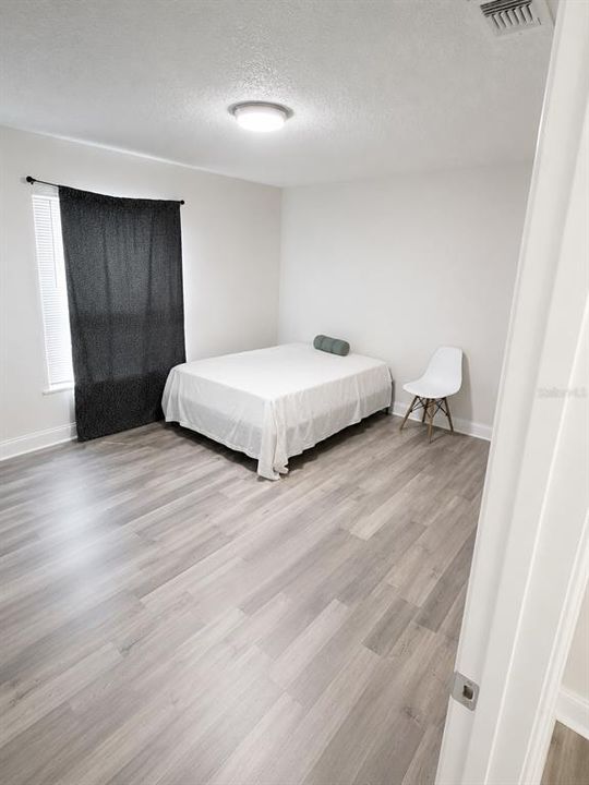 For Rent: $2,250 (3 beds, 2 baths, 1455 Square Feet)