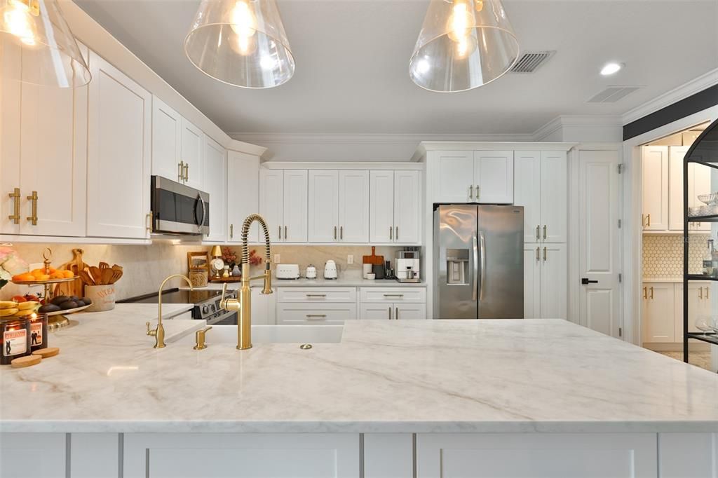For Sale: $1,175,000 (4 beds, 3 baths, 2436 Square Feet)