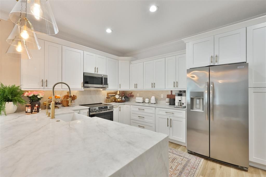 For Sale: $1,175,000 (4 beds, 3 baths, 2436 Square Feet)
