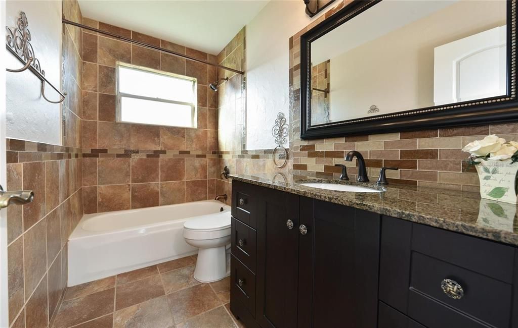 For Sale: $400,000 (3 beds, 2 baths, 1473 Square Feet)