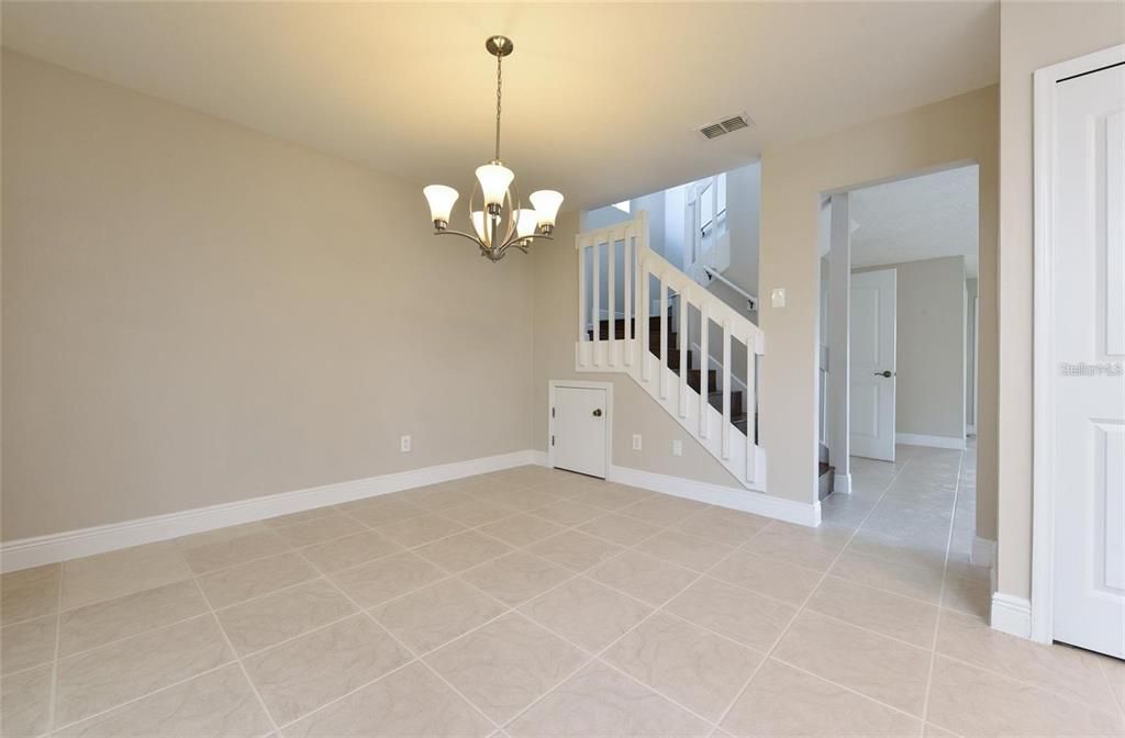 For Sale: $400,000 (3 beds, 2 baths, 1473 Square Feet)