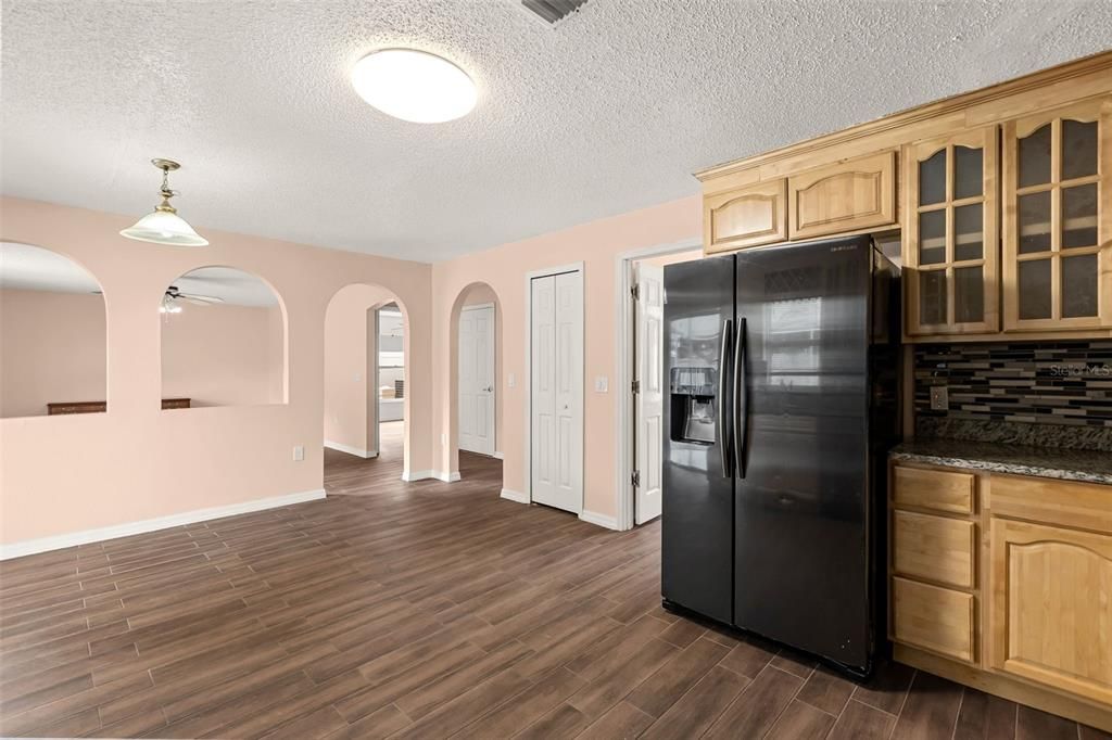 For Sale: $439,900 (4 beds, 2 baths, 2170 Square Feet)