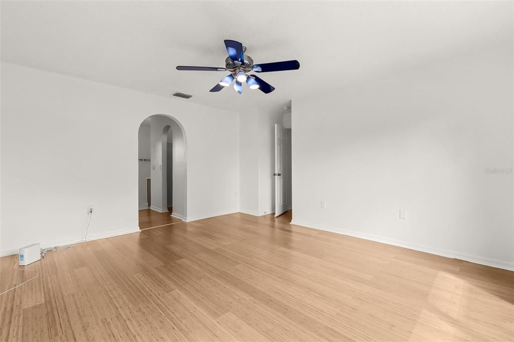 For Sale: $439,900 (4 beds, 2 baths, 2170 Square Feet)