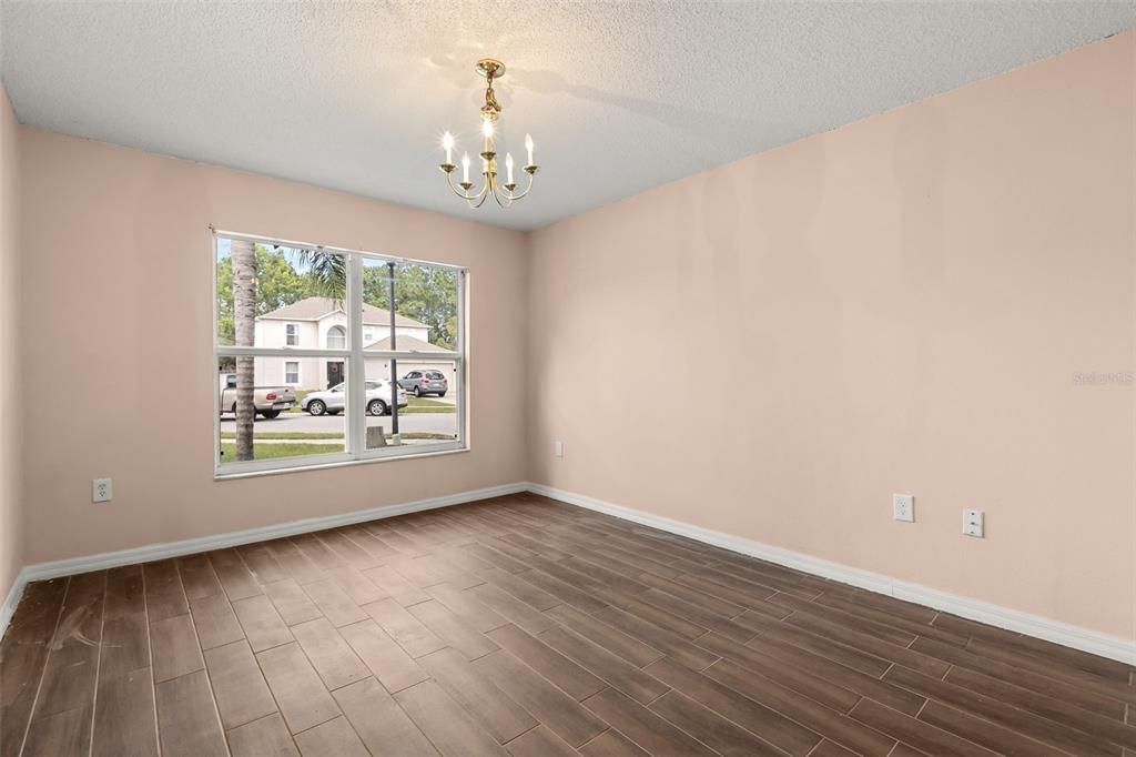 For Sale: $439,900 (4 beds, 2 baths, 2170 Square Feet)