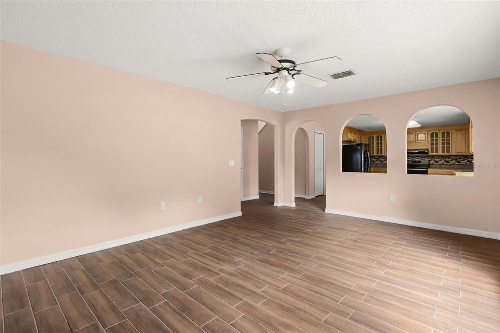 For Sale: $439,900 (4 beds, 2 baths, 2170 Square Feet)
