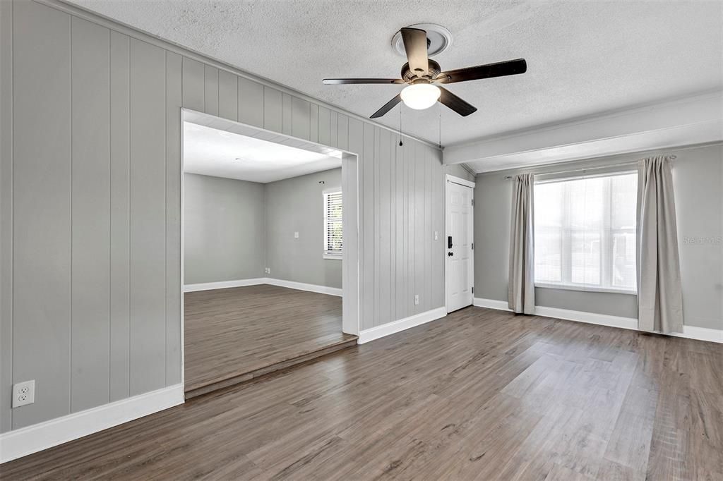 For Rent: $2,400 (3 beds, 2 baths, 1323 Square Feet)