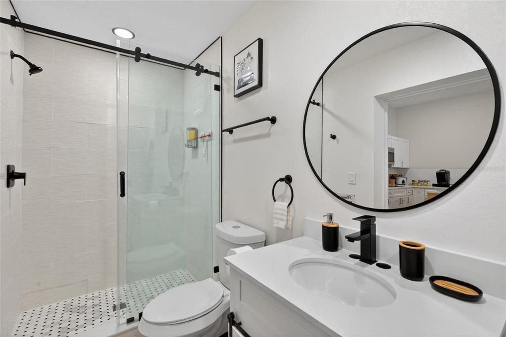 For Sale: $575,000 (5 beds, 3 baths, 2054 Square Feet)