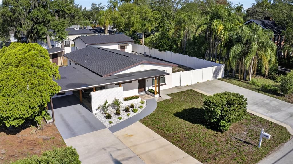 For Sale: $575,000 (5 beds, 3 baths, 2054 Square Feet)