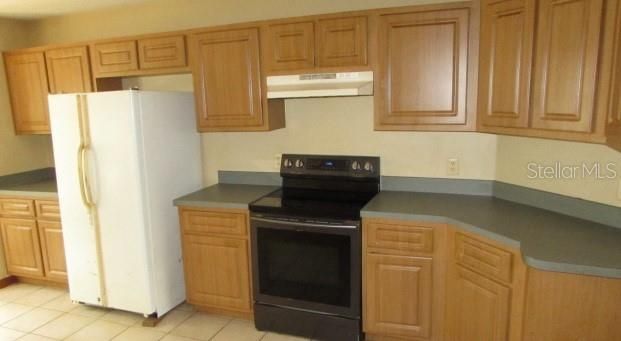 For Sale: $270,000 (3 beds, 2 baths, 1514 Square Feet)