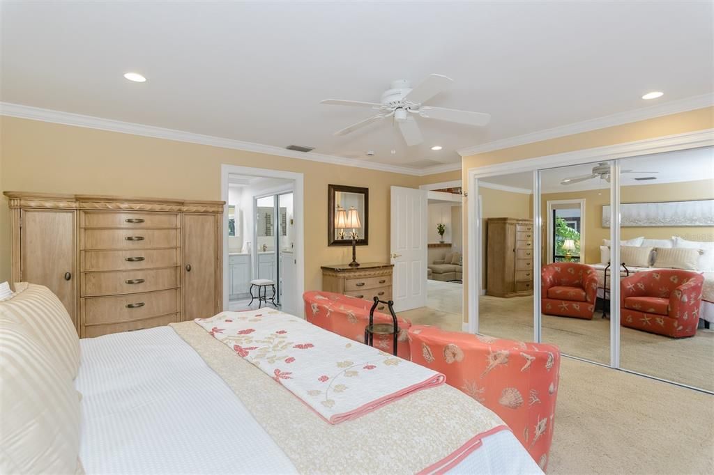 Active With Contract: $625,000 (3 beds, 2 baths, 2545 Square Feet)