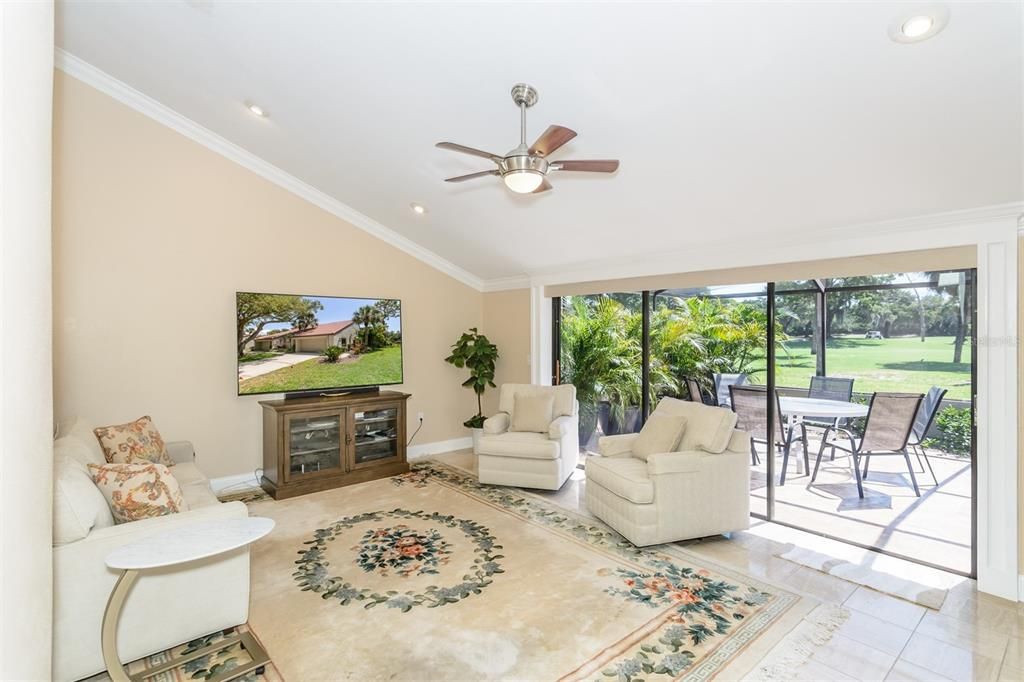 Active With Contract: $625,000 (3 beds, 2 baths, 2545 Square Feet)