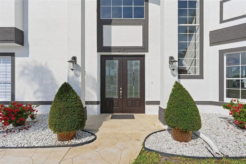 En Venta: $659,000 (3 camas, 3 baños, 1734 Pies cuadrados)