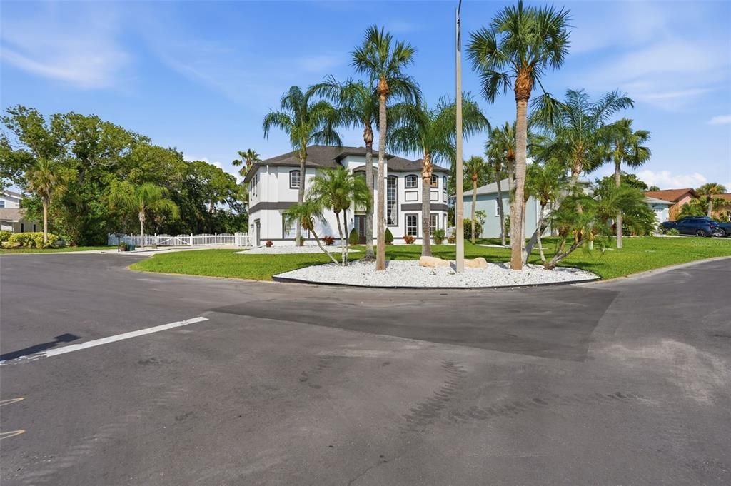 En Venta: $659,000 (3 camas, 3 baños, 1734 Pies cuadrados)