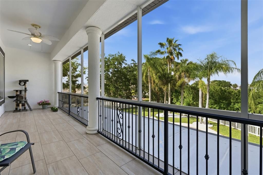 En Venta: $659,000 (3 camas, 3 baños, 1734 Pies cuadrados)