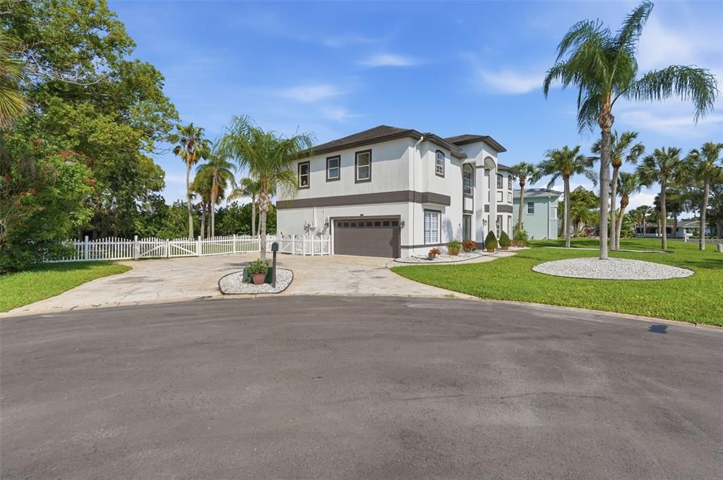 En Venta: $659,000 (3 camas, 3 baños, 1734 Pies cuadrados)