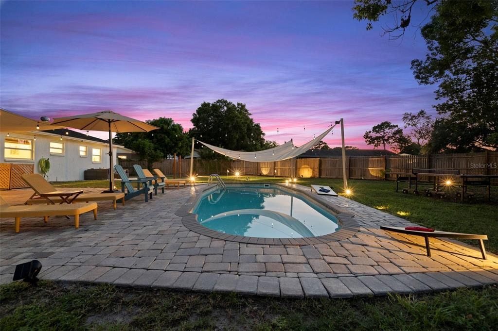 Activo con contrato: $399,000 (3 camas, 2 baños, 1173 Pies cuadrados)