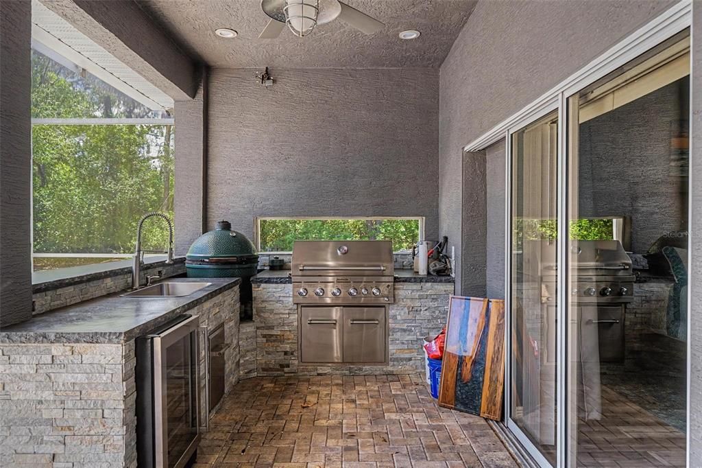 На продажу: $899,900 (5 спален, 3 ванн, 3417 Квадратных фут)